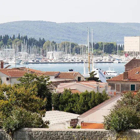 公寓 Spacious Center