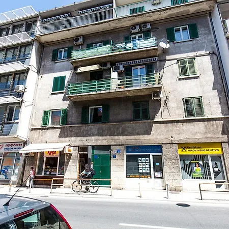 Apartman Spacious Center *